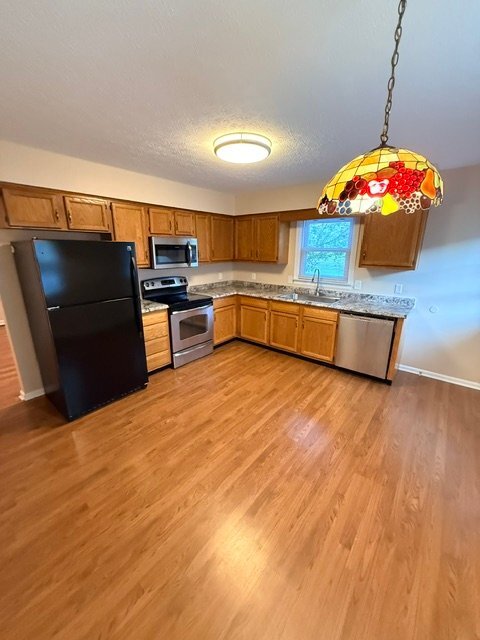 Building Photo - 1508 Woodcreek Ct