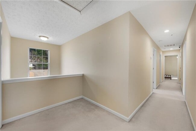 Building Photo - 10005 Lauren Hall Ct