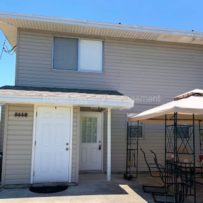 Building Photo - 17325 Whitewater Ct