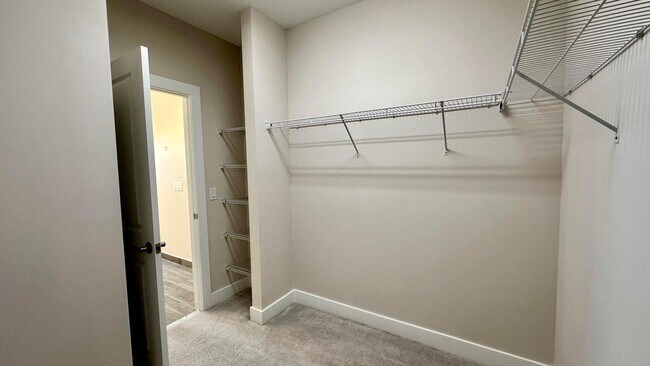 Building Photo - 1832 Sandpiper Pointe Pl