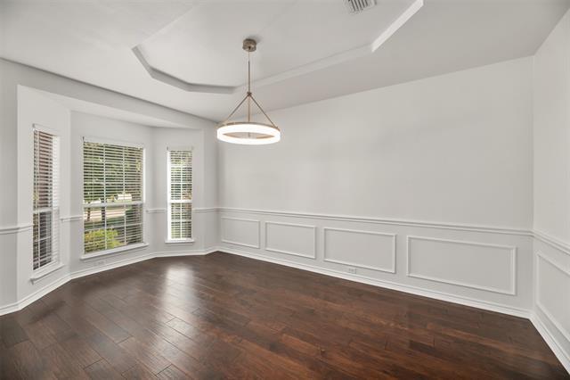Building Photo - 1143 Polo Heights Dr