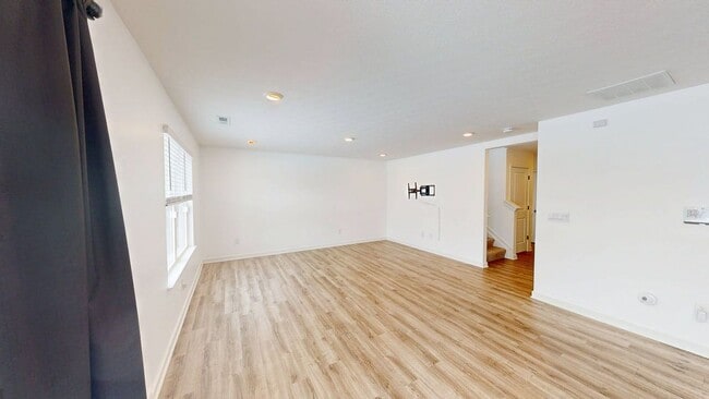 Building Photo - 3829 Genteel Dr