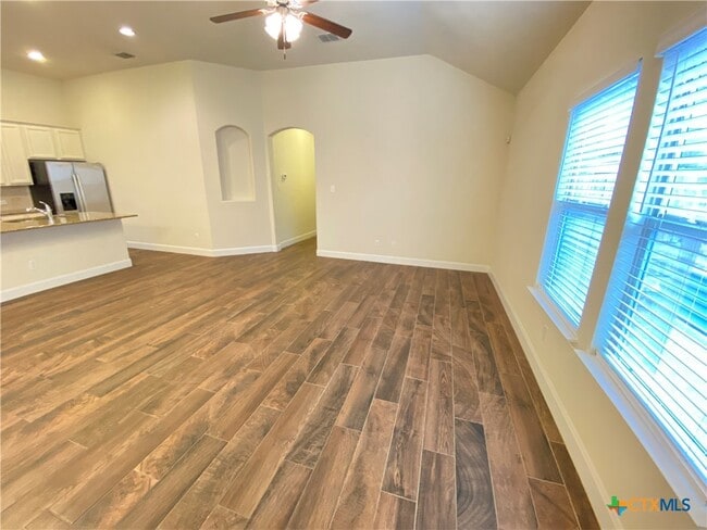 Building Photo - 1203 FM306