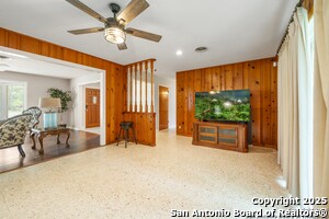 Building Photo - 117 Danube Dr