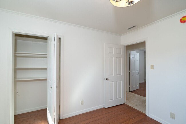 Building Photo - Beautiful & Spacious Home in Rowland Heights