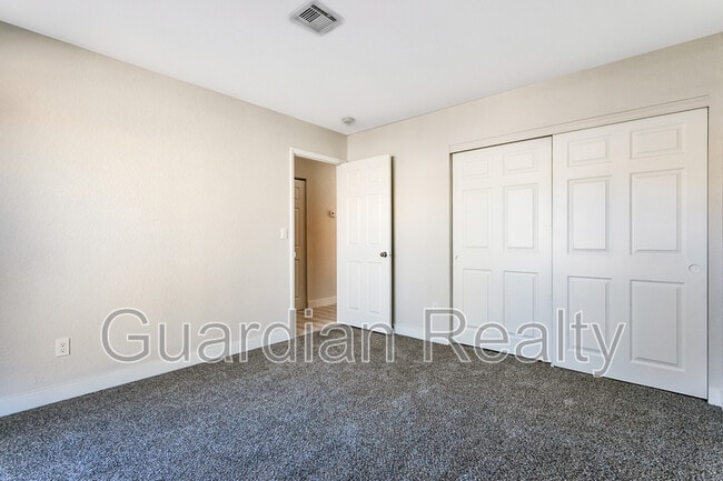 Building Photo - 6250 W Flamingo Rd