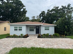 Building Photo - Remodeled South Tampa Home