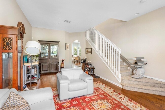 Building Photo - 1875 Highland Grove Dr