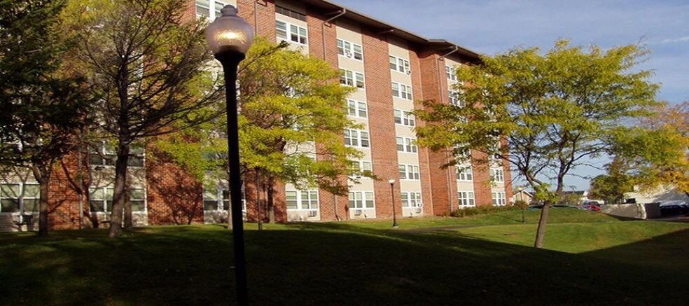 Primary Photo - Aspen Crossing