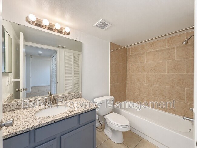 Building Photo - 13903 Timberland Dr