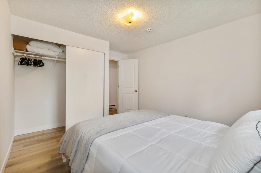 Building Photo - 15704 Ash Way