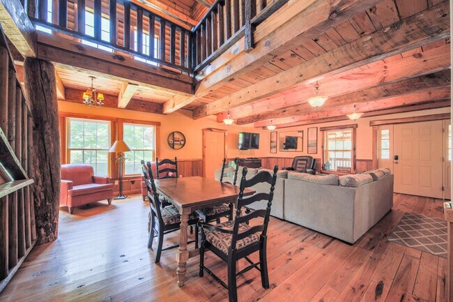 Building Photo - 195 Black Bear Dr