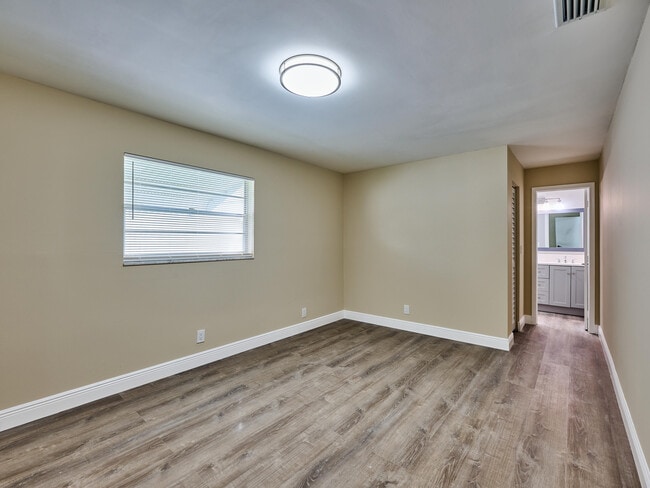 Building Photo - 2081 SW 13th Terrace