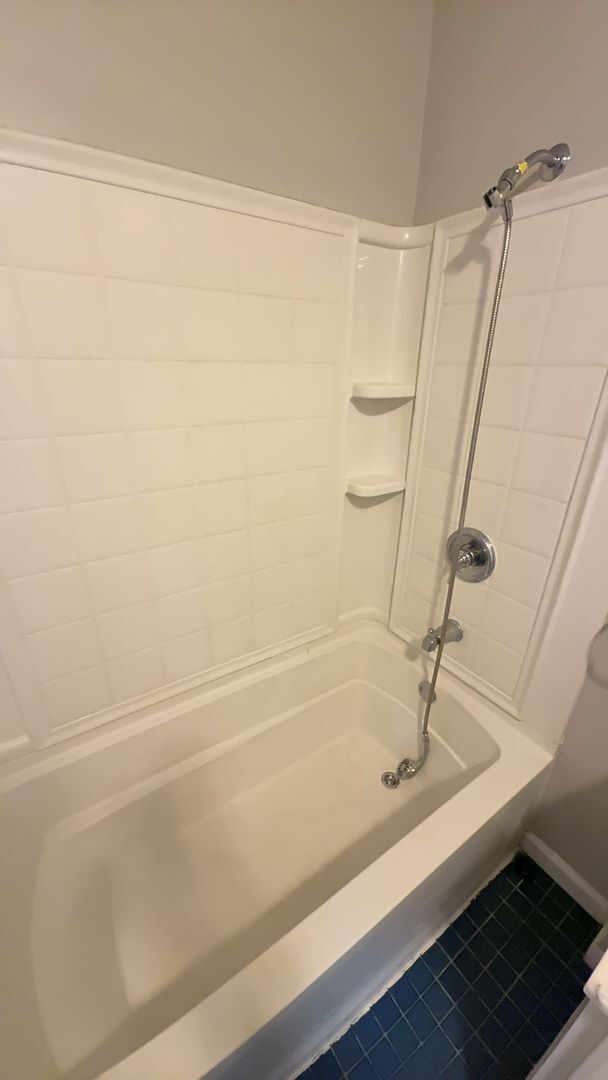 Building Photo - Spacious and Renovated Charles Village 4bd...