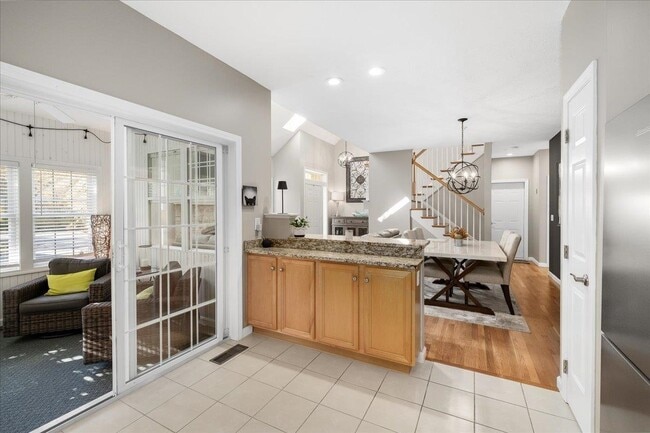 Building Photo - 1 Summer Snow Ln