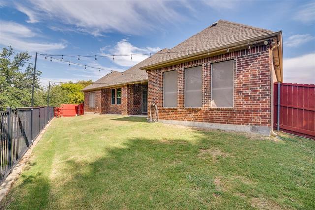 Building Photo - 715 Cornell Dr