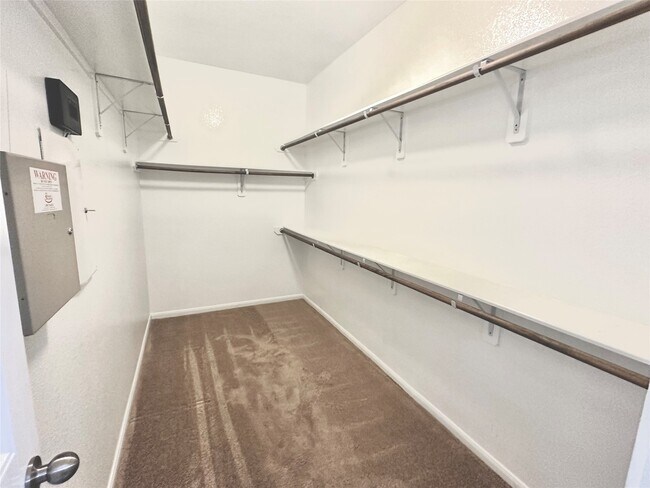 Building Photo - 3877 Enchanted Timbers Ln