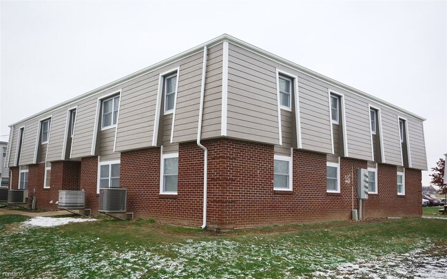 Building Photo - 2 br, 1 bath  - Chase Pointe