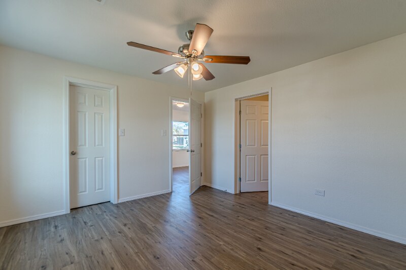 Building Photo - 509 Brown Ave