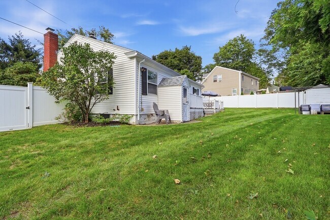 Building Photo - 288 Greene St