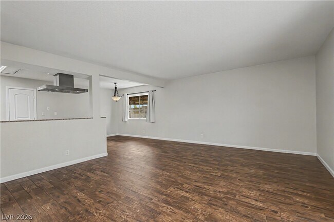Building Photo - 6908 Kinkenon Dr