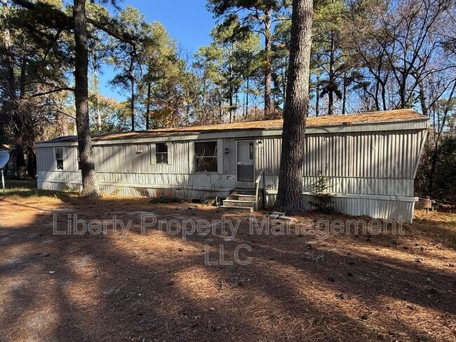 Primary Photo - 144 New Hope Cir