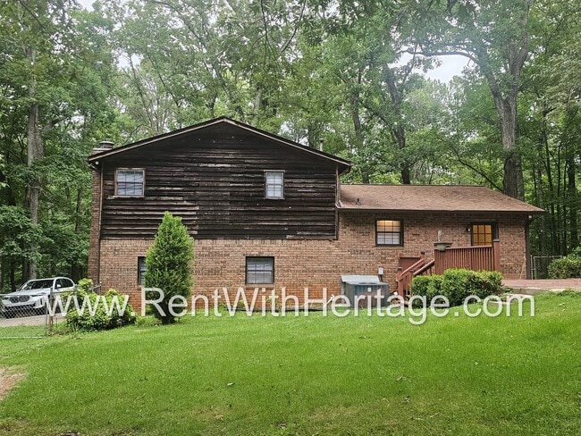 Building Photo - WOW! GORGEOUS HOME / PARTIAL FINISHED BASEMENT / RESORT STYLE POOL/ ALEXANDER HIGH SCHOOL