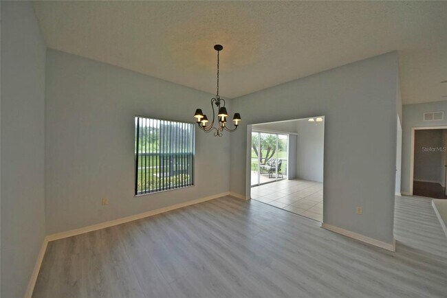 Building Photo - 4302 Berwick Dr
