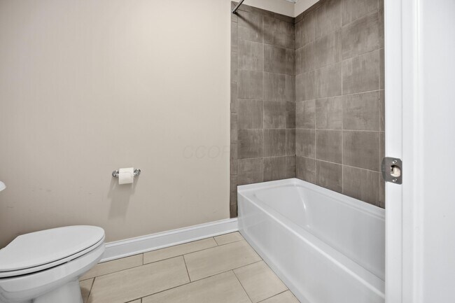 Building Photo - 8057 Pleasant Dr