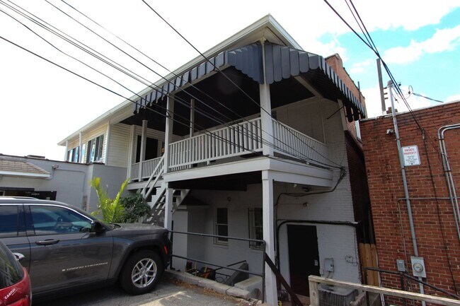 Building Photo - 1117-1119 S. Braddock Ave.