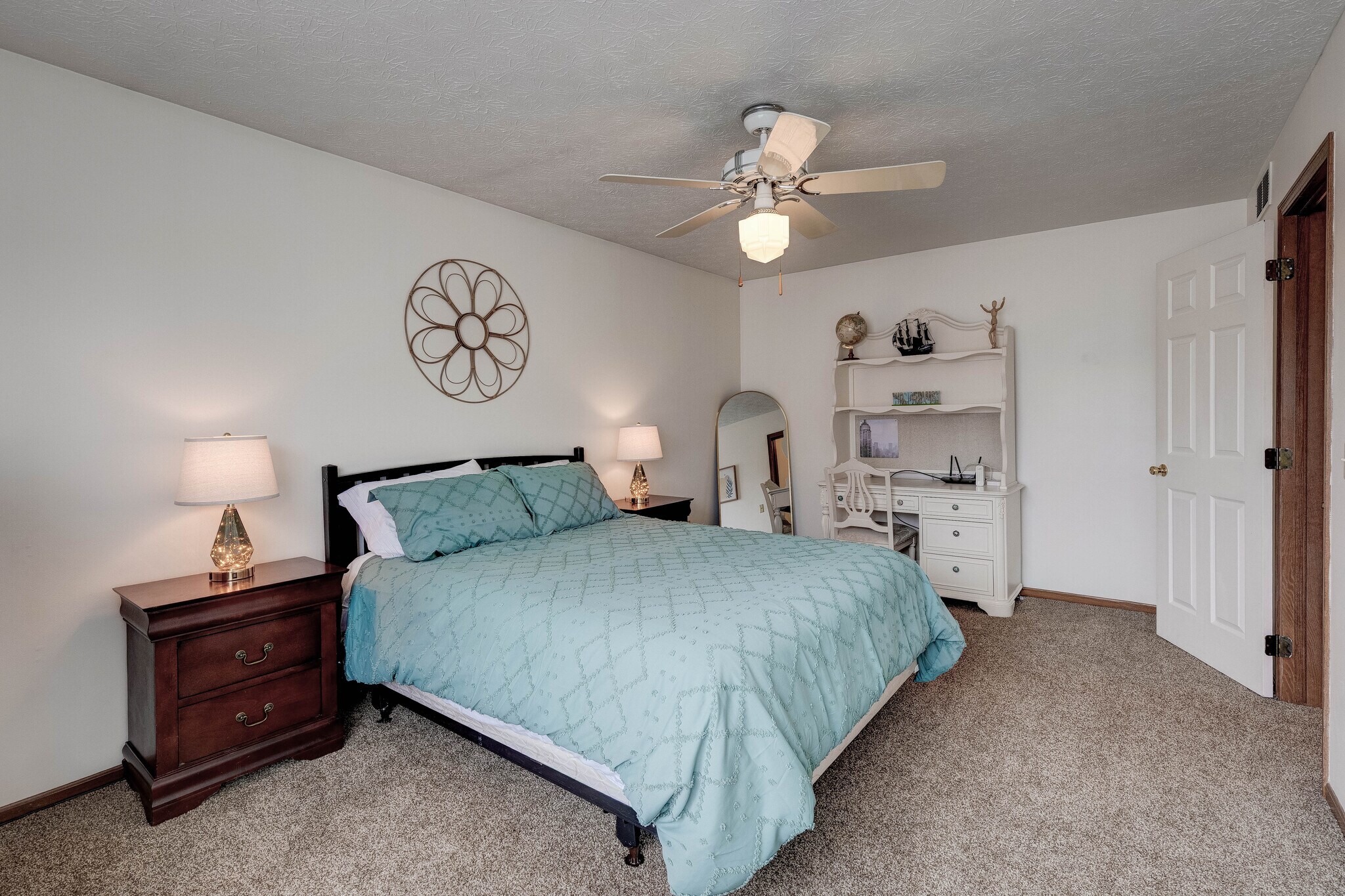 Building Photo - 6524 Blossomwood Cir NE