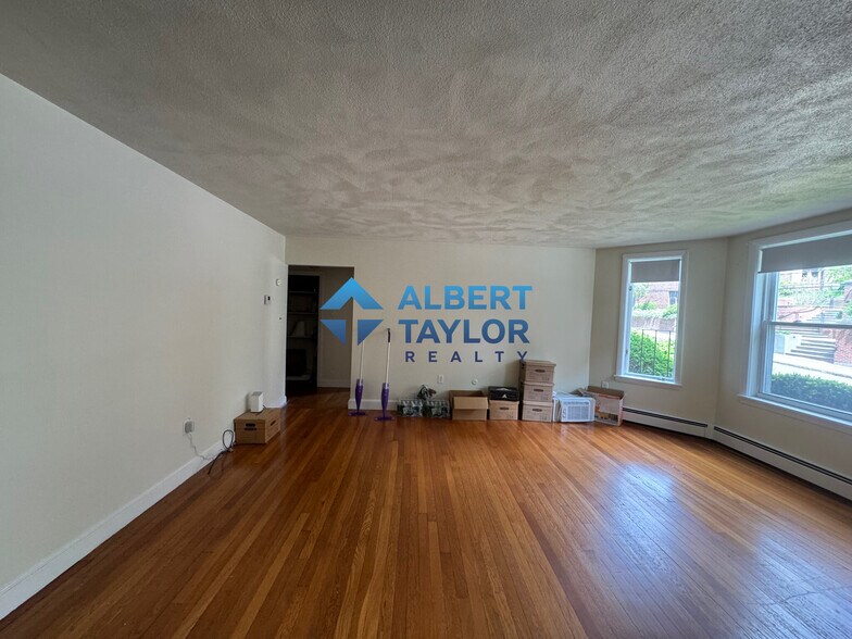 Building Photo - 311 Tappan St