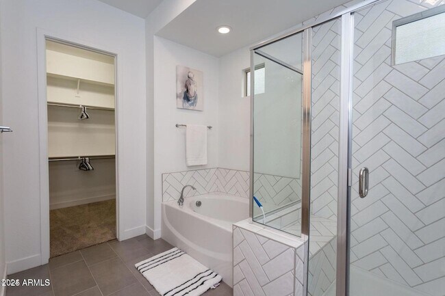 Building Photo - 8543 W Palo Verde Dr