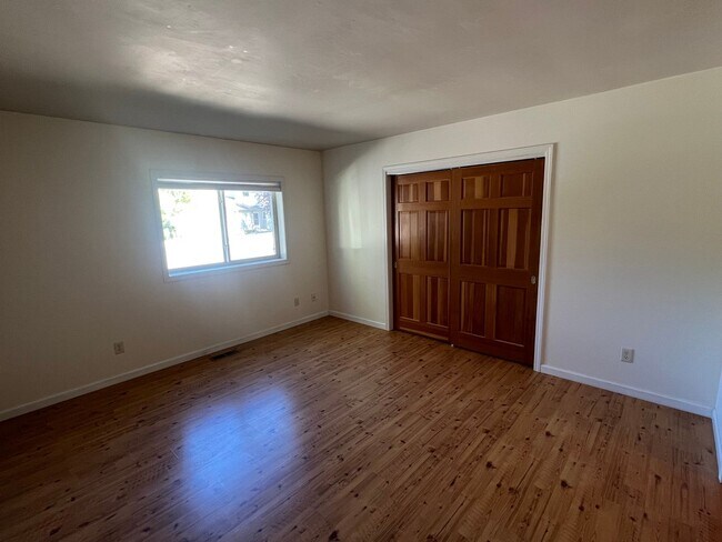 Building Photo - Located on Bridger Golf Course