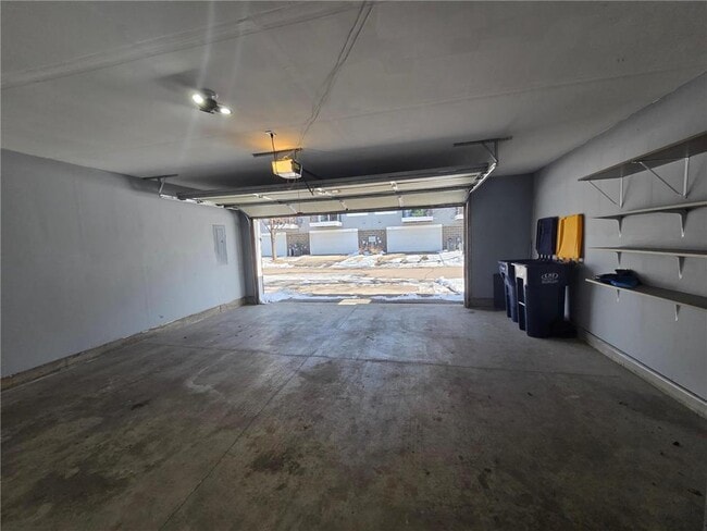 Building Photo - 15842 Frisian Ln