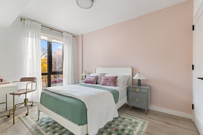 Building Photo - 2971 Shell Rd