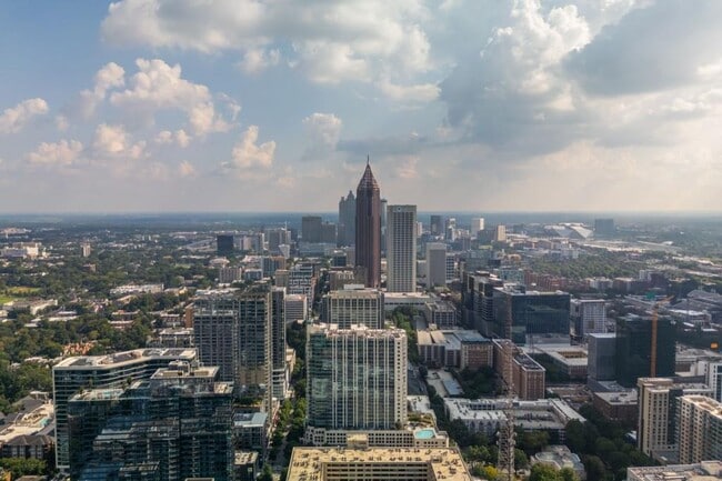 Building Photo - 1065 Peachtree St NE