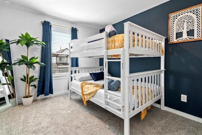 Building Photo - 3121 Crown Gate Dr