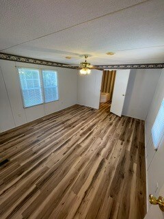 Building Photo - 119 Hatcher Dr