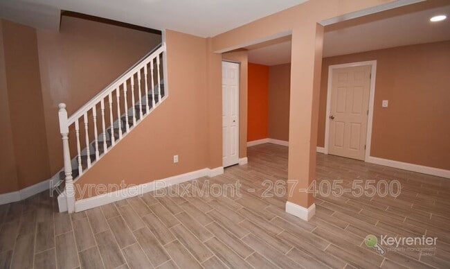 Building Photo - 1401 Kathleen Ct