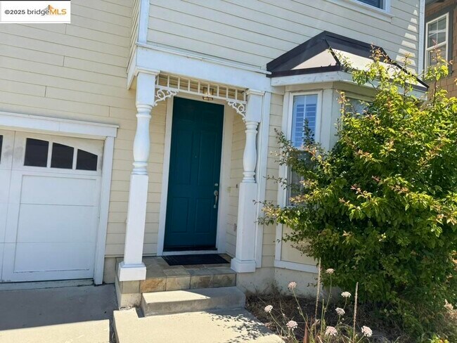 Building Photo - 203 Seaview Dr