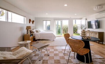 Building Photo - The Costa Beach Bungalow - Entire guesthouse in Malibu, California, United States