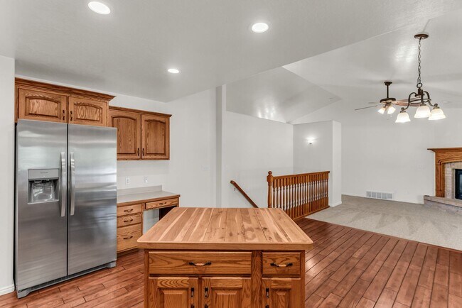 Building Photo - 1468 Flint Meadow Dr