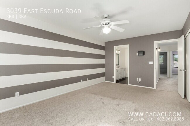 Building Photo - 3039 E Escuda Rd