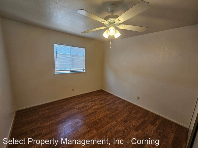 Building Photo - 3 br, 1 bath House - 23367 South Ave