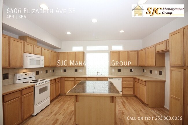 Building Photo - 6406 Elizabeth Ave SE