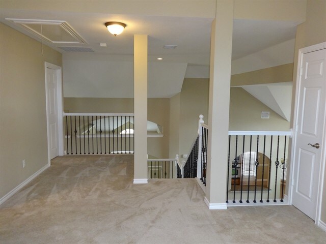 Building Photo - 808 Warwick Court