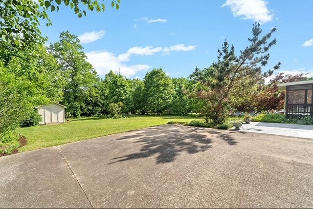 Building Photo - 908 Hunter Ln