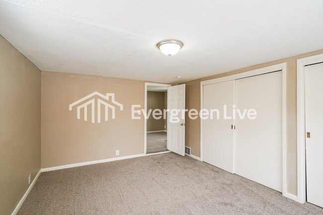 Building Photo - 5060 N 26th St