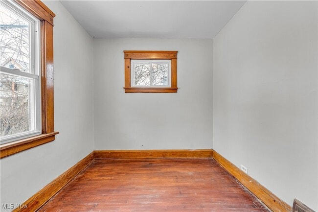 Building Photo - 11601 Headley Ave